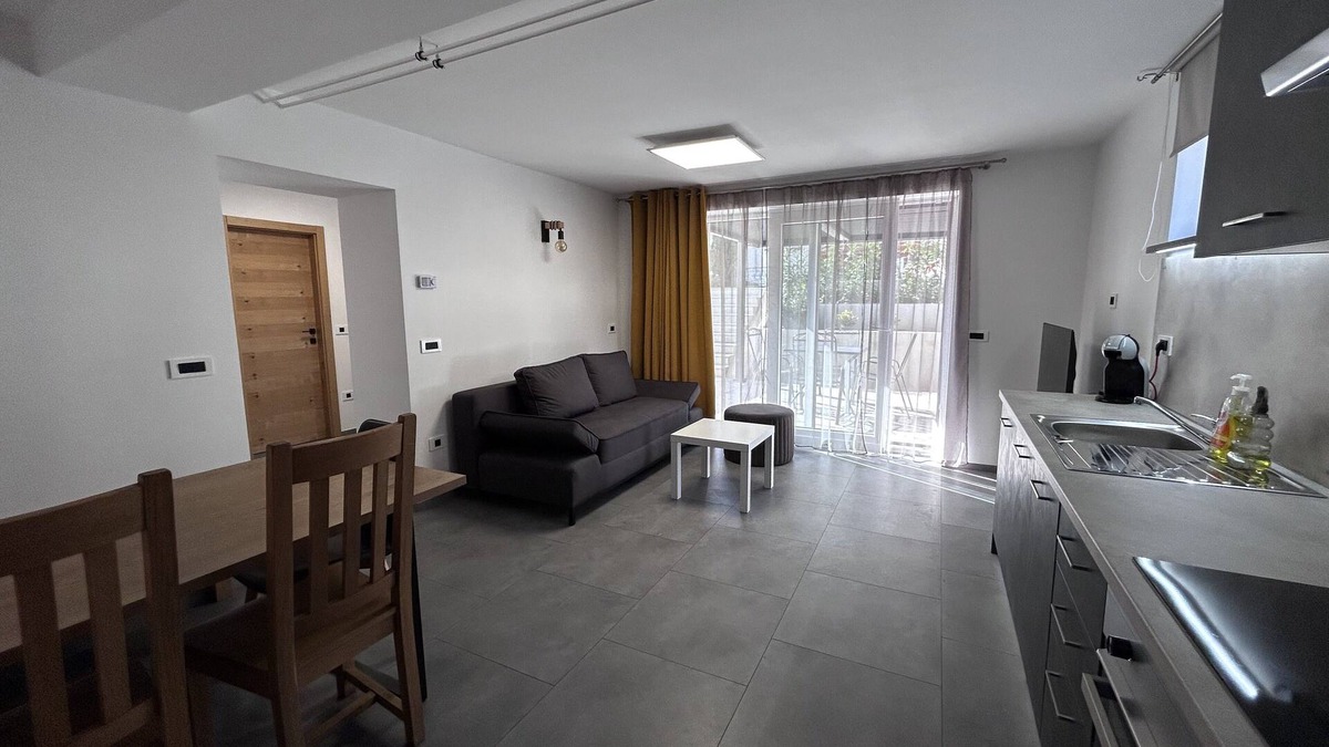 Cerklje na Gorenjskem Apartment | Two Bedroom Apartment Angelina with Krvavec view