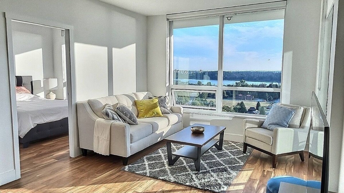 District of North Vancouver Apartment | Two Bedroom & 2Bathroom luxury apartment panorama views , city, ocean