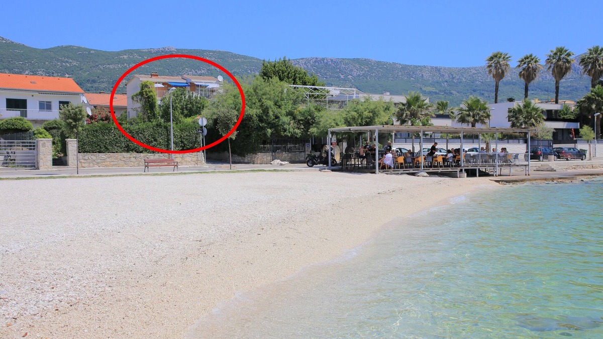 Kastela Apartment | Two bedroom apartment with terrace and sea view Kaštel Stari, Kaštela (A-19465-a)