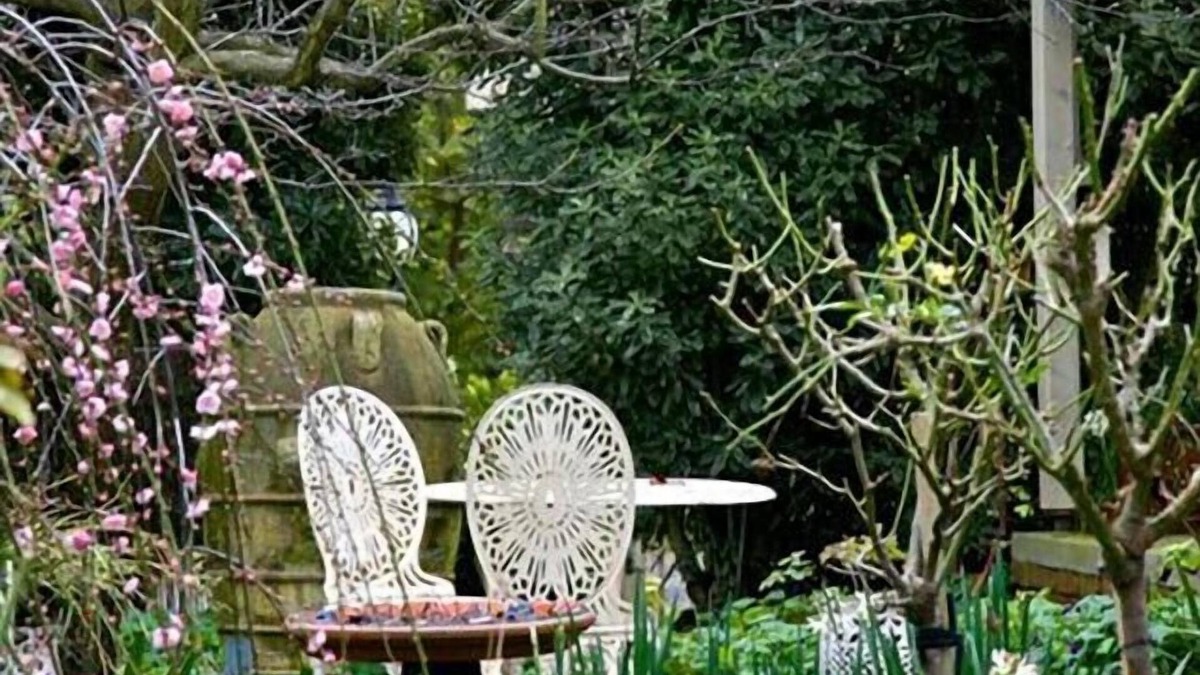 Yarra Glen Bed & Breakfast | Two-Bedroom Apartment with Spa Bath Yarra valley