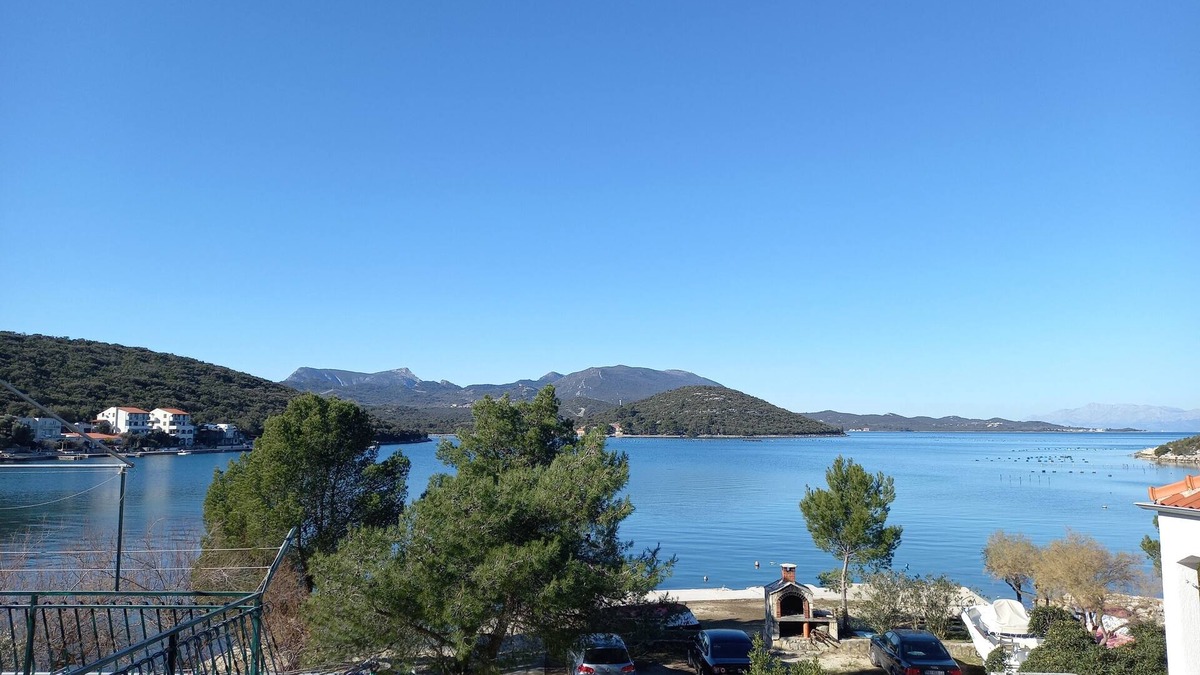 Dubrava Apartment | Two bedroom apartment near beach Luka Dubrava, Pelješac (A-284-d)