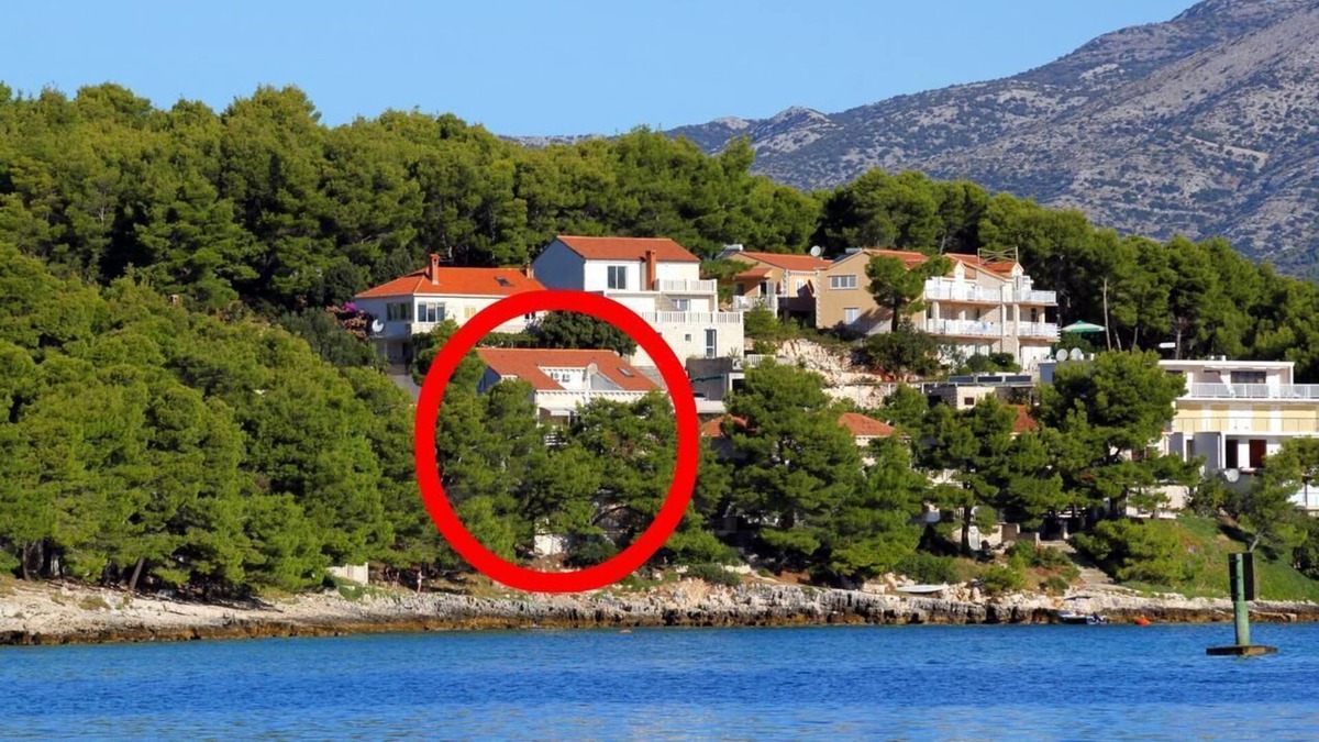 Lumbarda Apartment | Two bedroom apartment near beach Lumbarda, Korčula (A-9172-a)