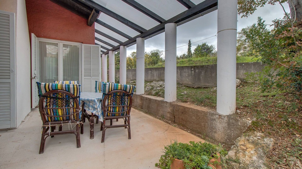 Nerezine Apartment | Two bedroom apartment with terrace Nerezine, Lošinj (A-2516-b)