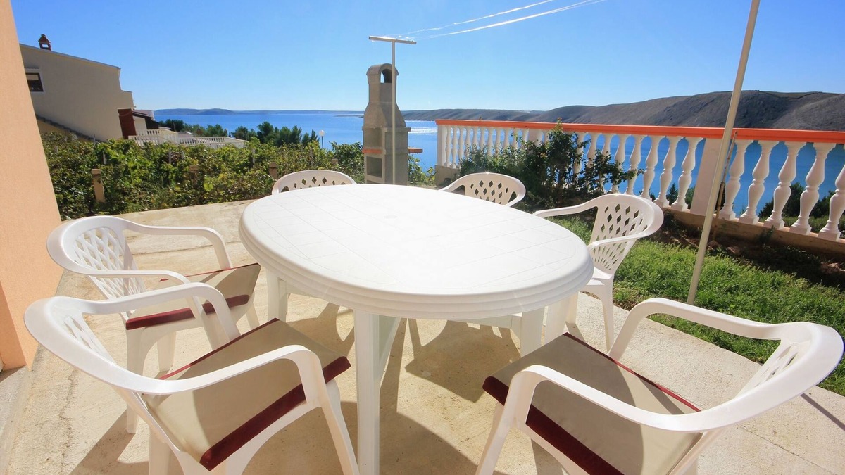 Vlasici Apartment | Two bedroom apartment with terrace and sea view Vlašići, Pag (A-9324-b)