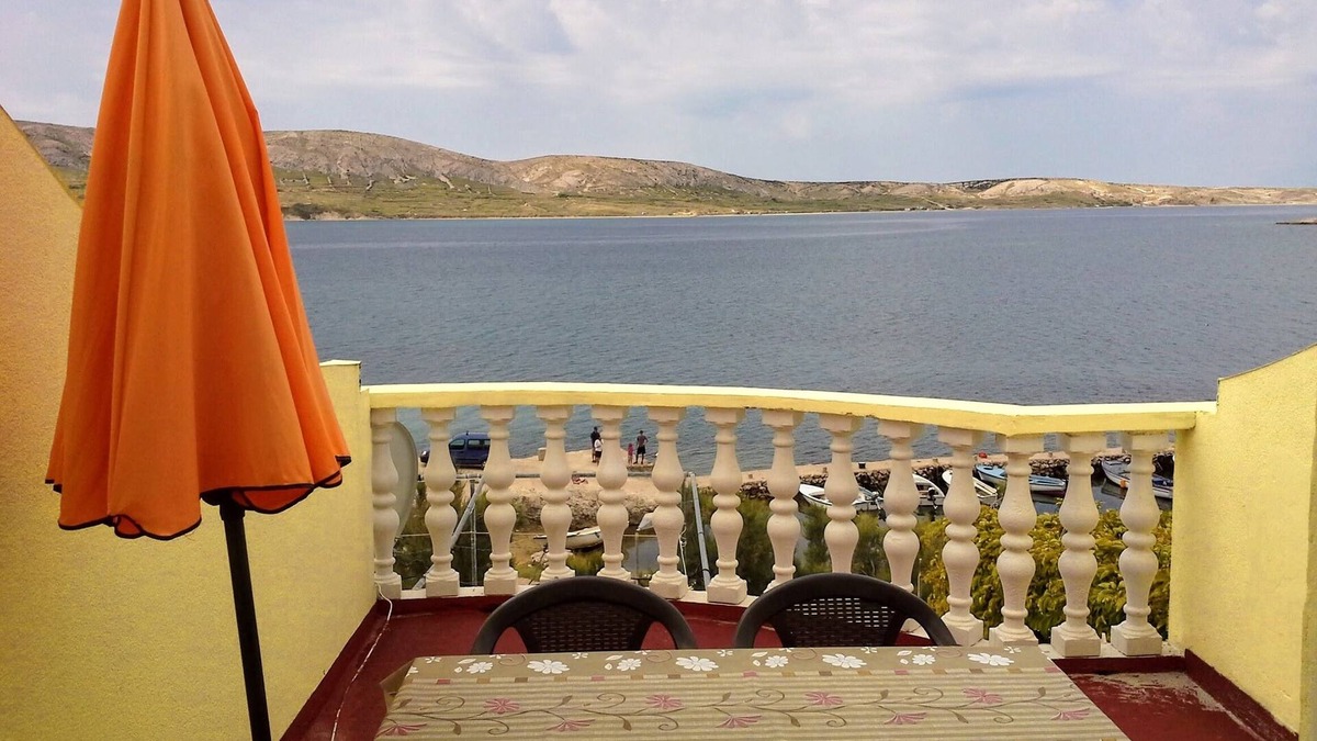 Zubovici Apartment | Two bedroom apartment near beach Zubovići, Pag (A-4125-d)
