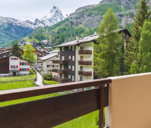 Zermatt Apartment | Two Bedroom Apartment - Matterhorn view