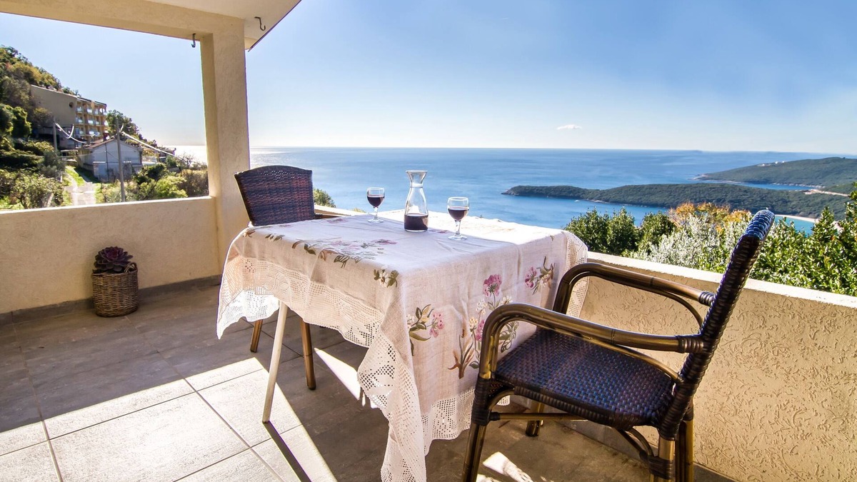 Seoca Apartment | Two Bedroom Apartment With Sea View