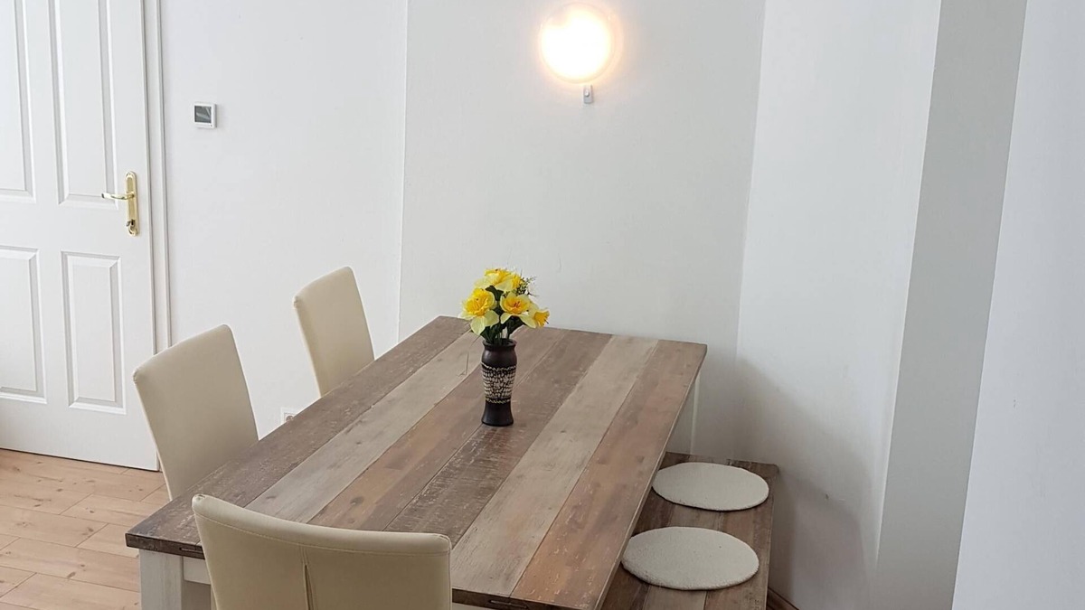 Roßau Apartment | Two bedroom Apartment Pramergasse A31