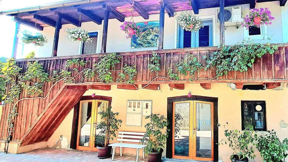 Marindol Apartment | Two Bedroom Apartment