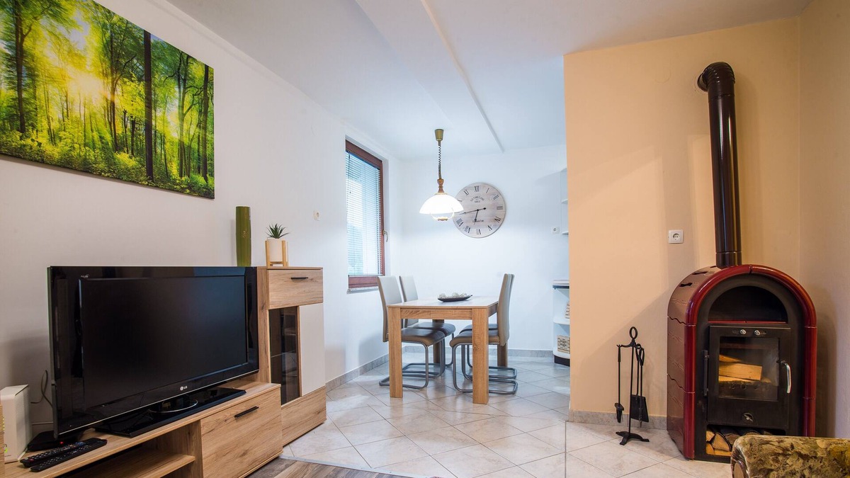 Luce Apartment | Two bedroom apartment Veninsek with balcony in Luče
