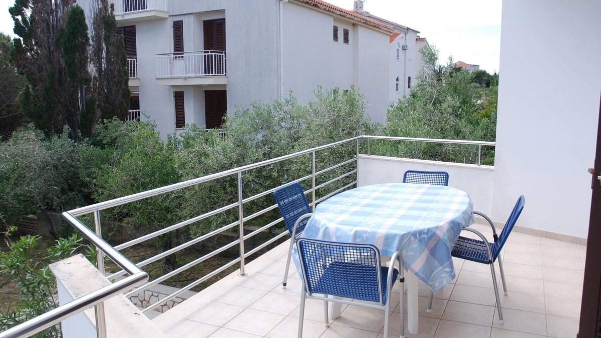 Novalja Apartment | Two bedroom apartment with terrace Novalja, Pag (A-3307-c)