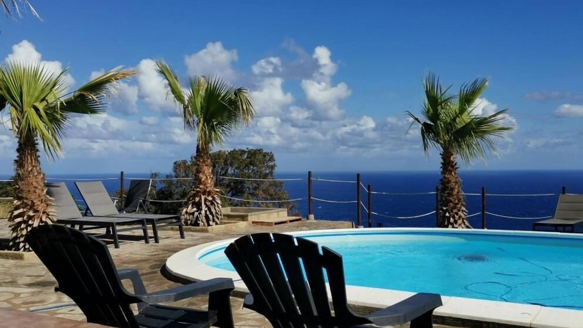 Kamma Apartment | Two-bedroom apartment with extra beds - Alba 6