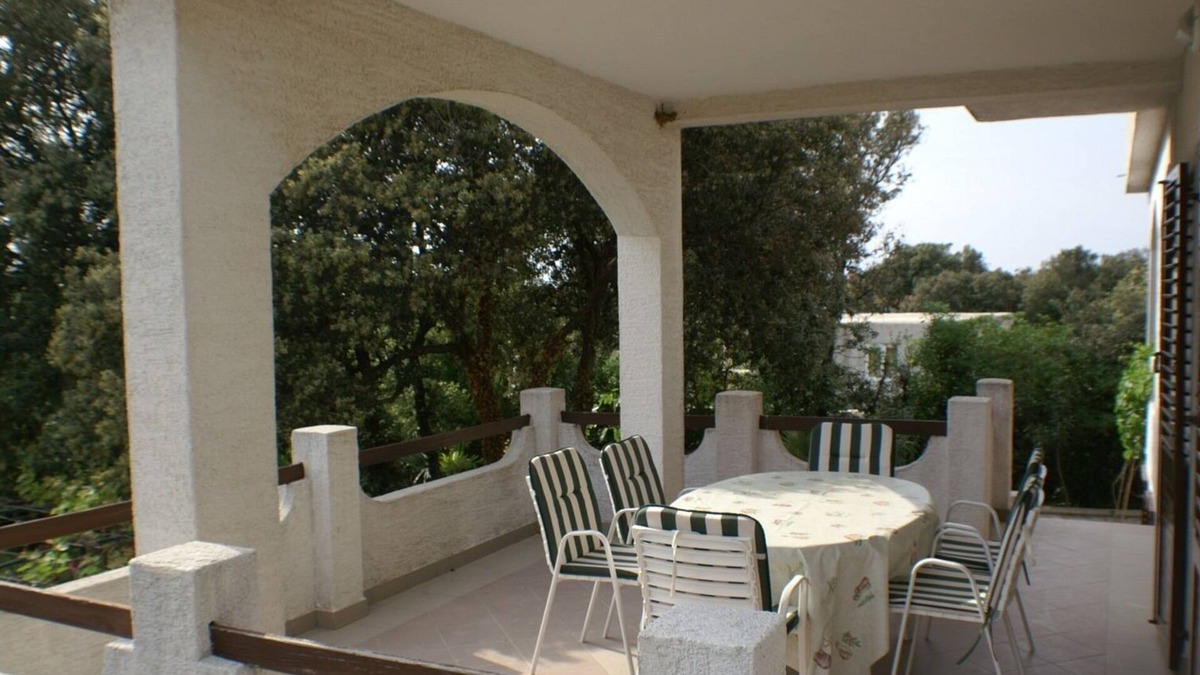 Mandre Apartment | Two bedroom apartment with terrace Mandre, Pag (A-4075-a)