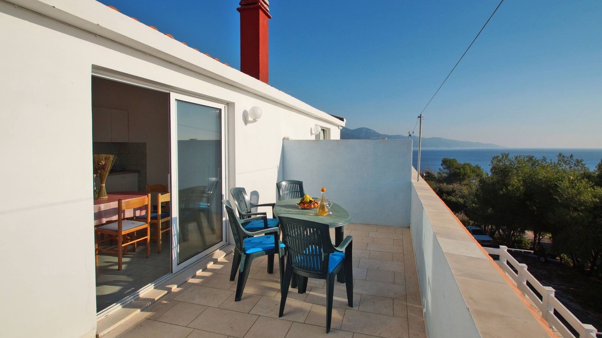 Zavalatica Apartment | Two bedroom apartment with terrace and sea view Zavalatica, Korčula (A-247-a)