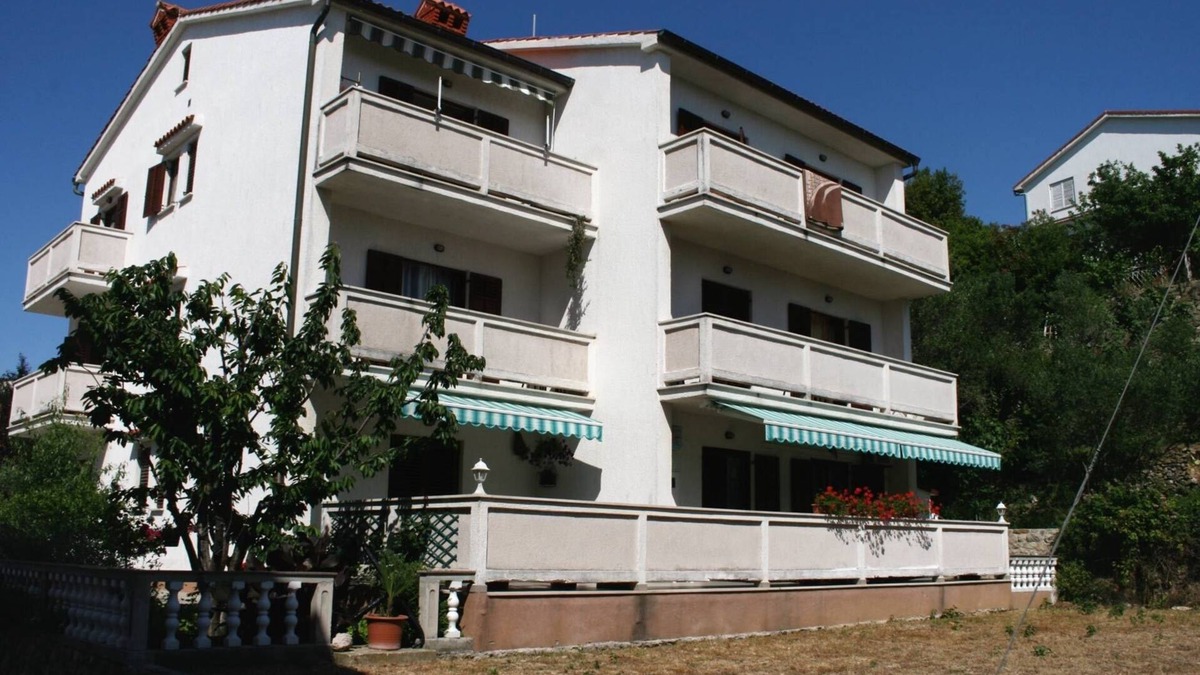 Palit Apartment | Two bedroom apartment with balcony Palit, Rab (A-5044-b)