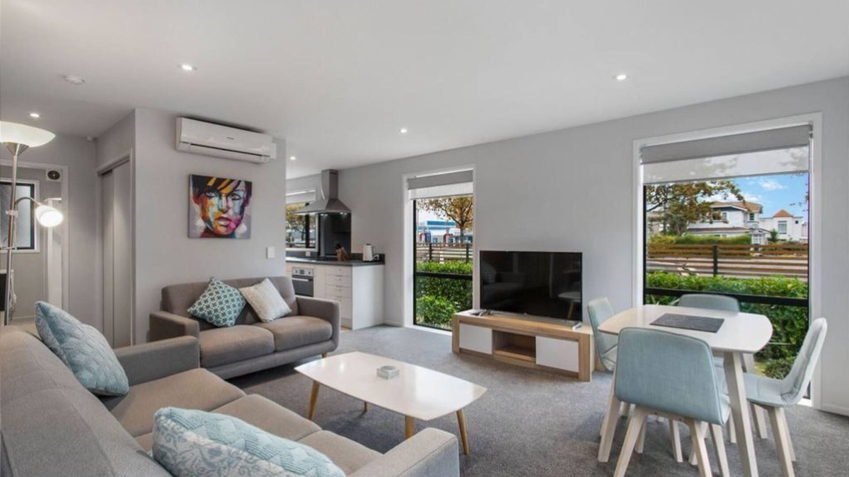 Edgeware Apartment | Two Bedroom City Centre apartment