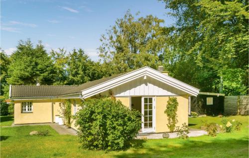 Udsholt House | Two-Bedroom Holiday Home In Gilleleje