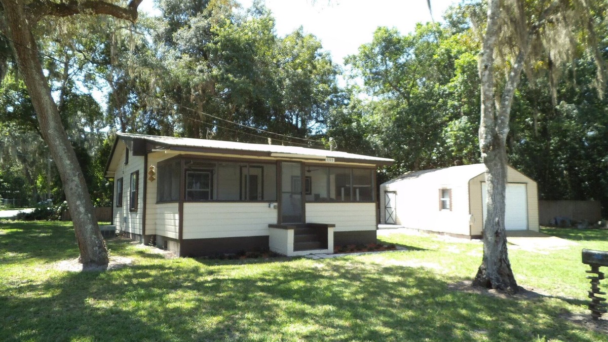 Floral City House | Two-bedroom home for snowbird