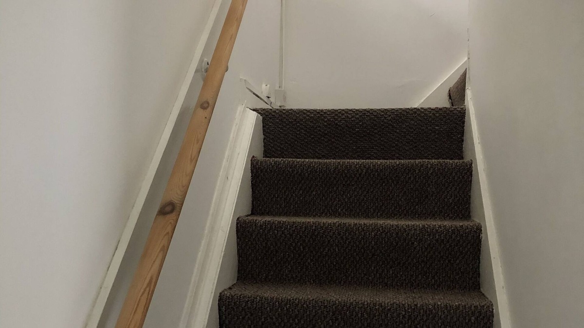 St Helens House | Two bedroom house , in a lovely neighbourhood, with a lot amenities around