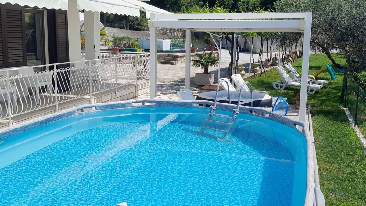 Secovlje Apartment | Two Bedroom House Olive Oil Homestead Milok