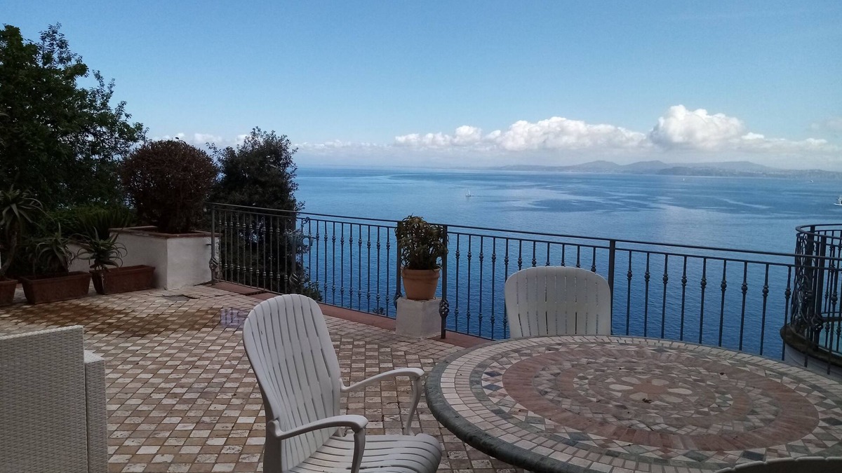 Casamicciola Terme House | Two bedroom suite apartment with private equipped terrace