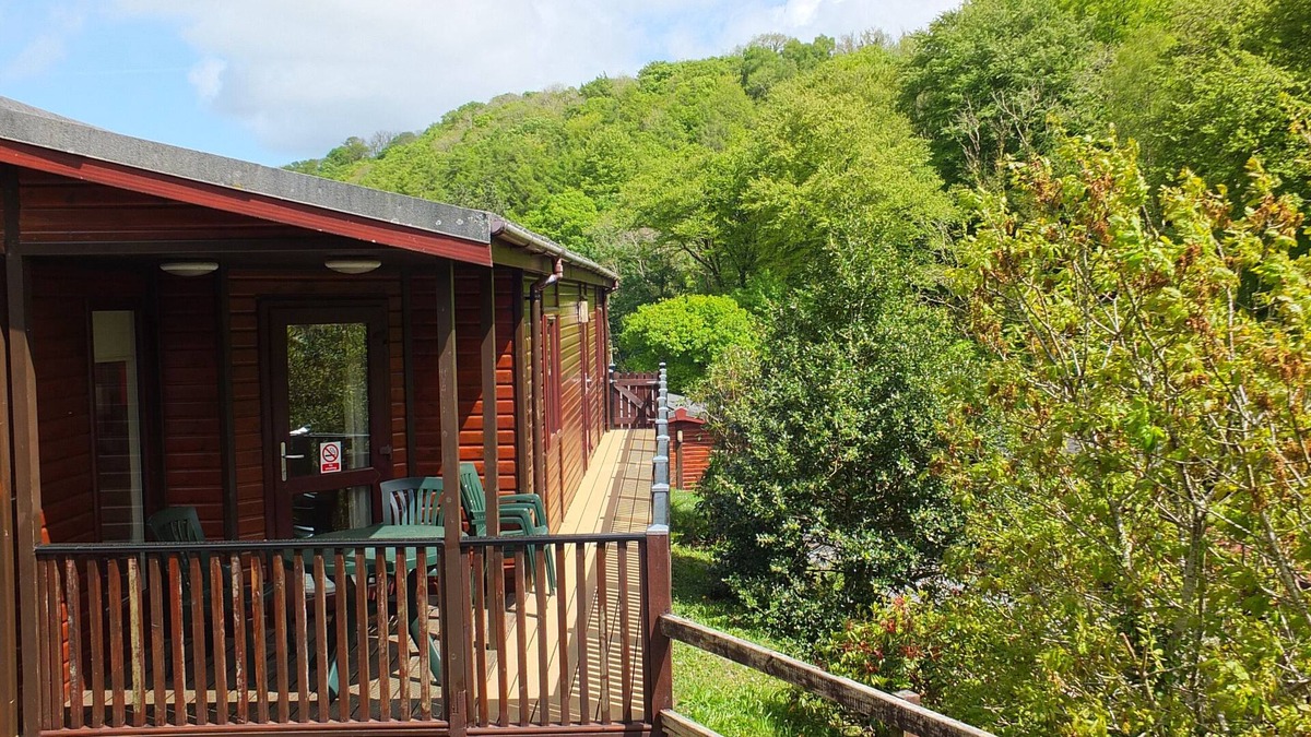 Barbrook Cabin | Two bedroom lodge within walking distance of Lynton Centre. Free fishing onsite