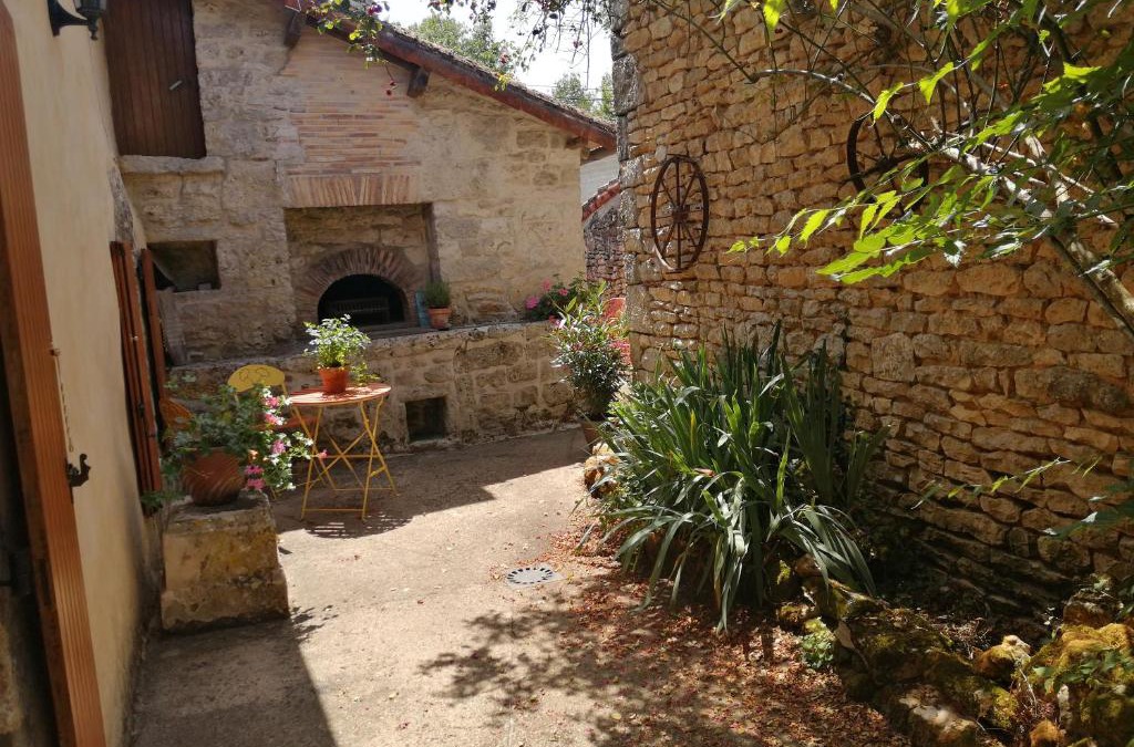 Condac House | Two bedroom Stone Cottage