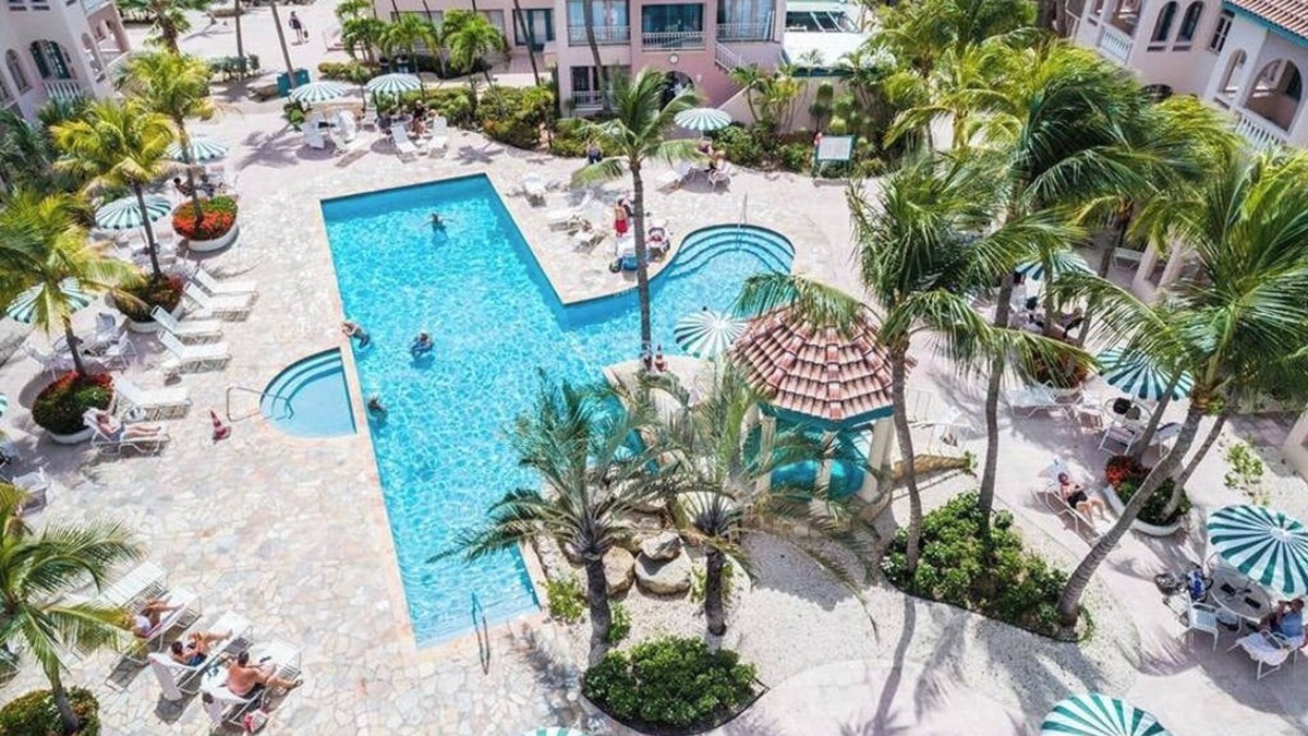 Palm Beach Hotel | Two Bedroom Suite @ Caribbean Palm Village Resort