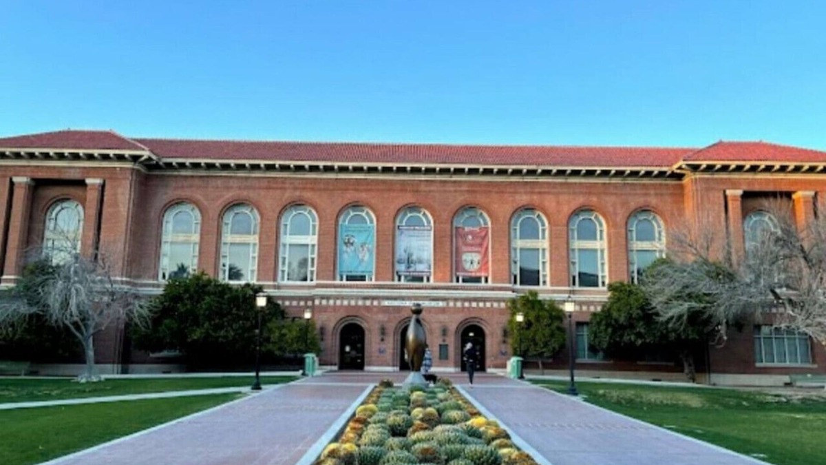Feldman's House | Two In One University Buy-Out