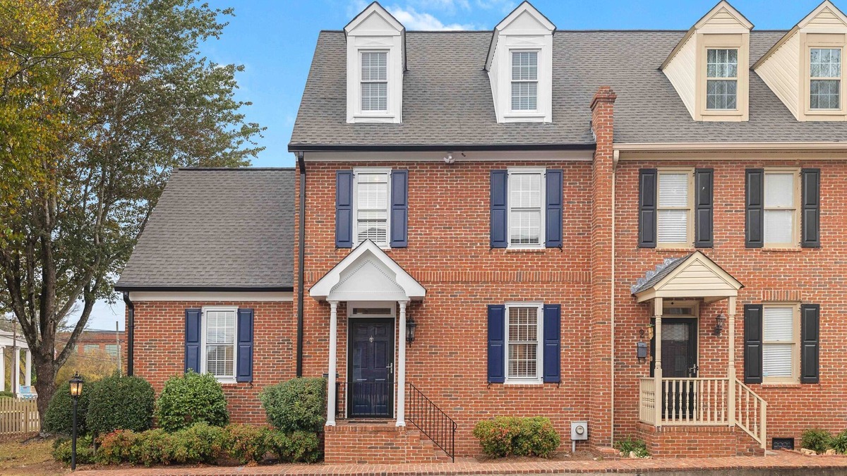 Rome House | Two King Suites~ Downtown Rome~Walk to Broad