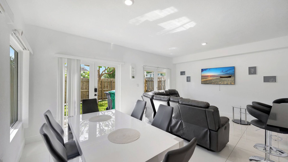Princeton House | Two Master Suites & Space for All!