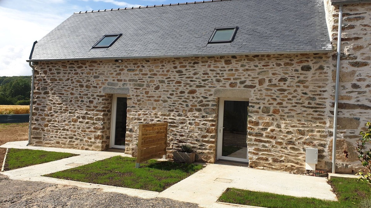 Plomodiern House | two-person gîte near the sea