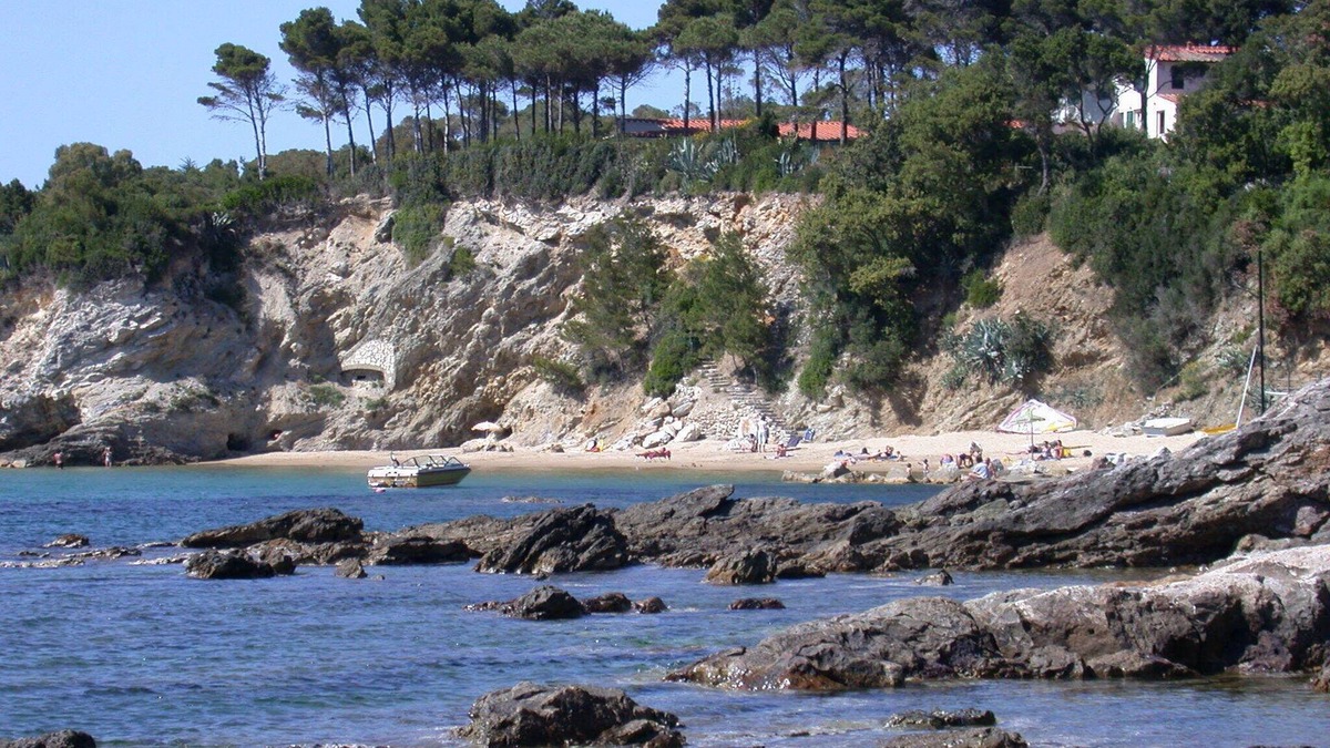 Lido di Capoliveri Apartment | Two-room apartment M 150 meters from the sea in the Calanchiole area