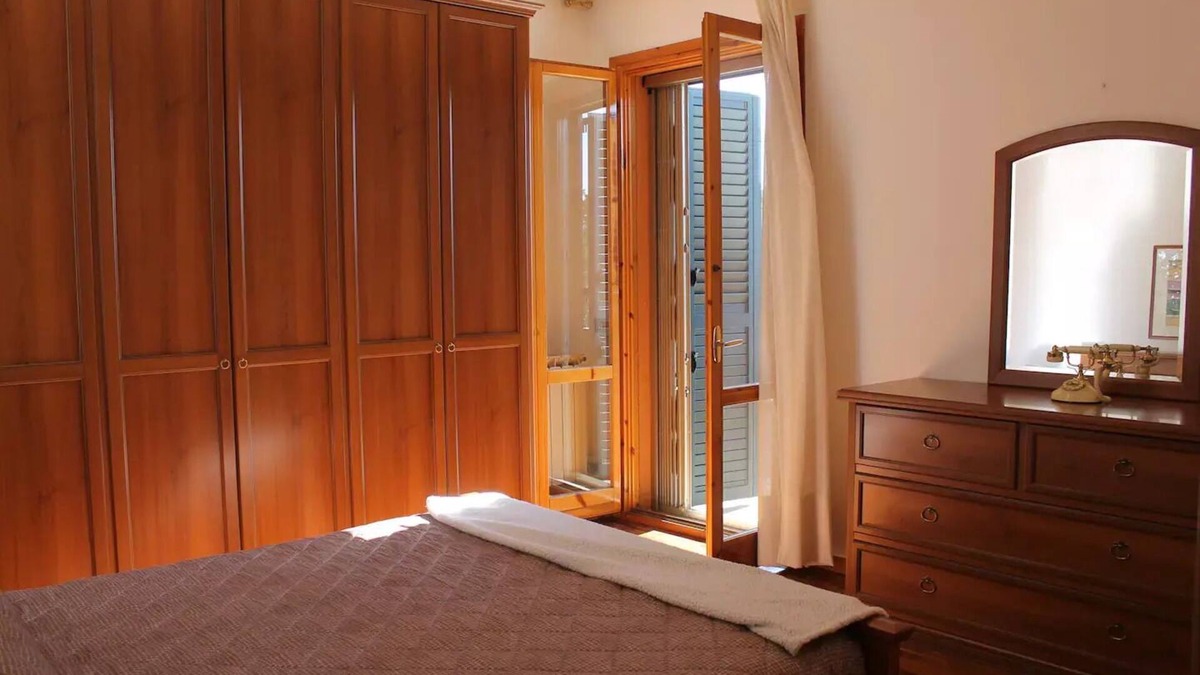 Osteria Grande Apartment | Two-room apartment a few km from Bologna, ideal for work and relaxation