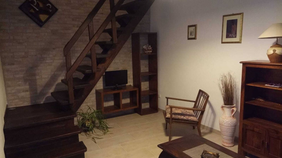Chillivani Apartment | Two-room apartment located in the historic center