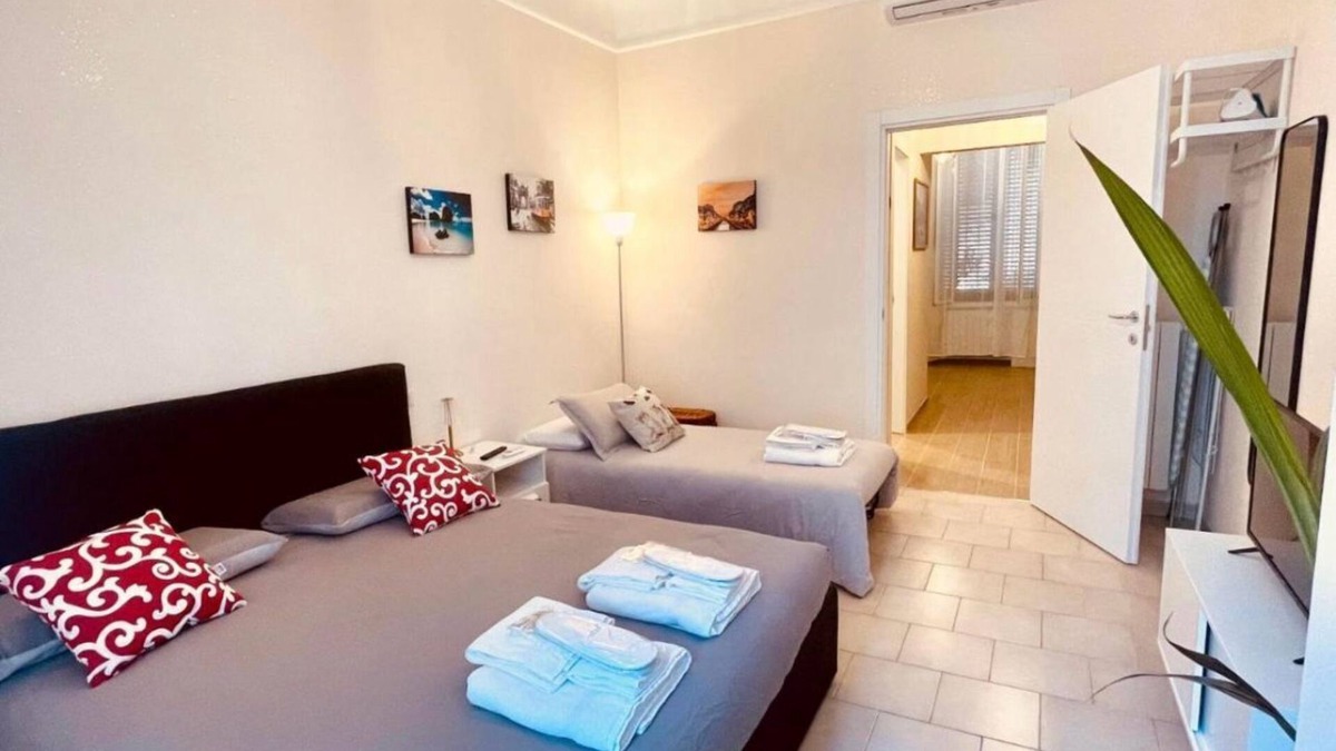 Porta Garibaldi Apartment | Two-room apartment Porta Garibaldi station - Isola area