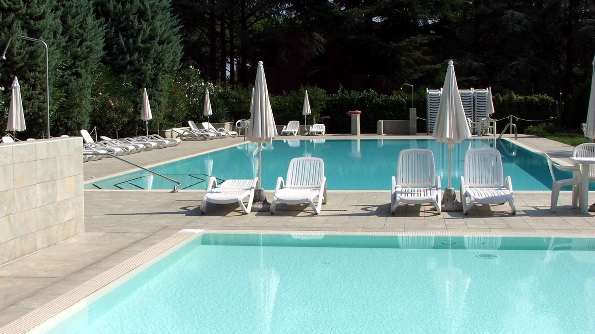 San Benedetto di Lugana Apartment | TWO-ROOM APARTMENT SURROUNDED BY GREEN IN A QUIET RESIDENCE WITH POOL