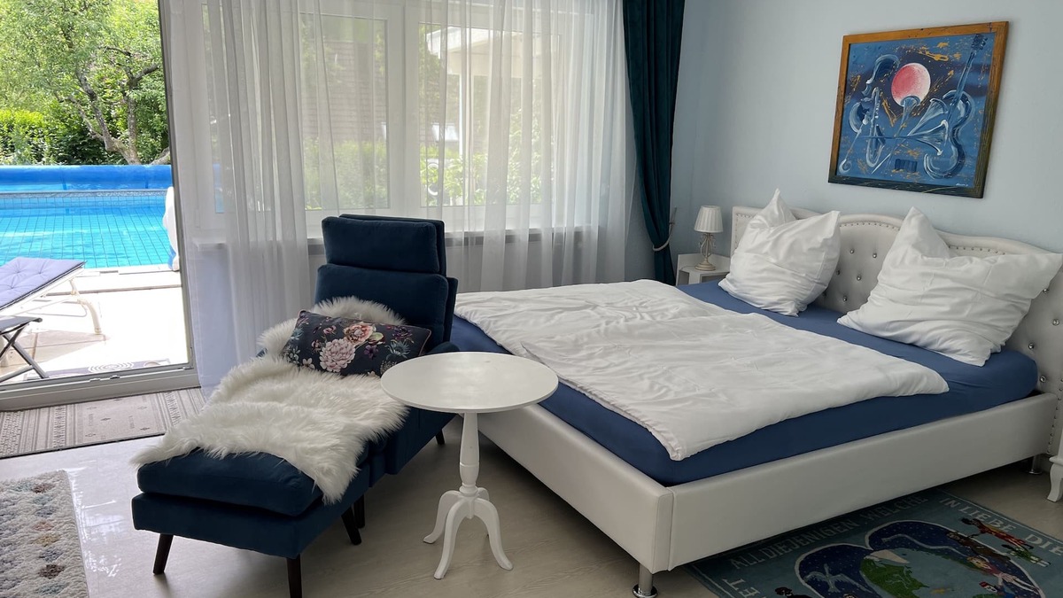 Suggental Apartment | Two-room apartment with pool in the local recreation area Waldkirch Suggental
