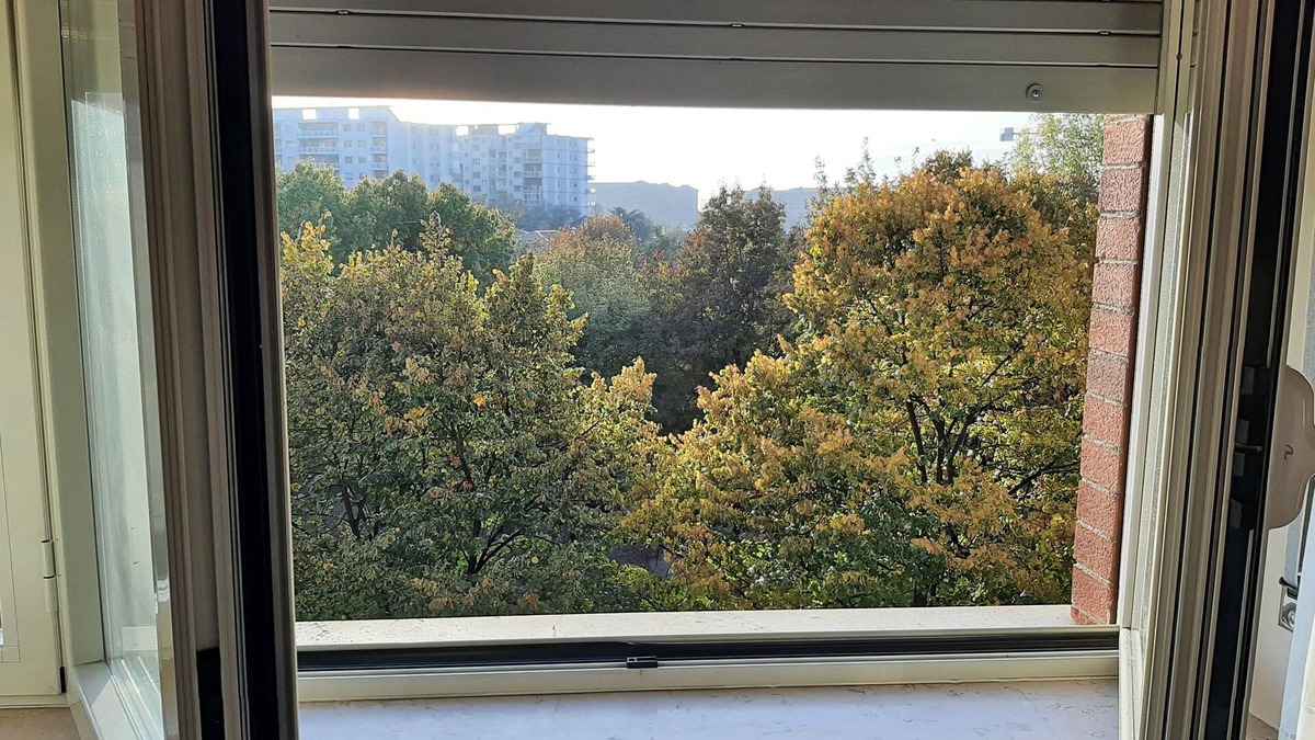 Mirafiori Apartment | TWO-ROOM APARTMENT WITH PARK VIEW