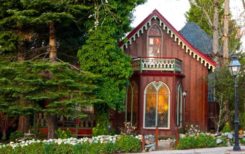 Nevada City House | Two Room Inn