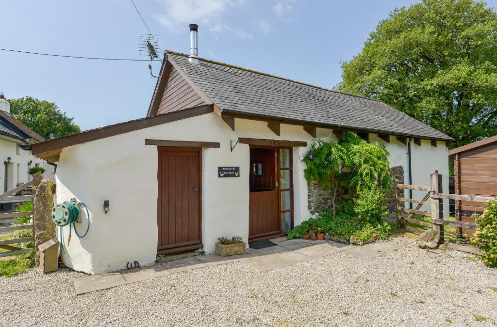 Sourton House | Two Shoes Cottage