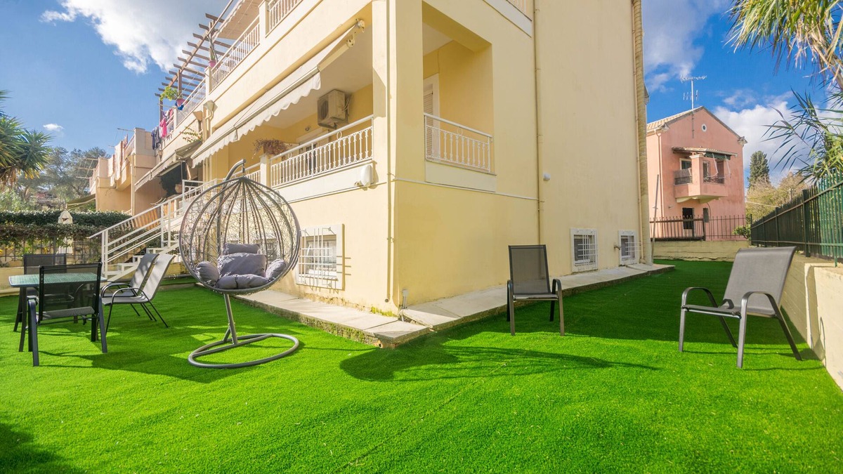 Alepou House | TWO STOREY MAISONETTE-2 KM FROM THE CENTER