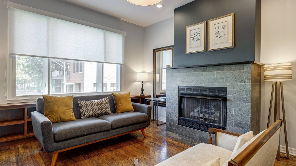 Old Town Condo | Two-Story STUNNER in Iconic Old Town Chicago by AllSet Turnover