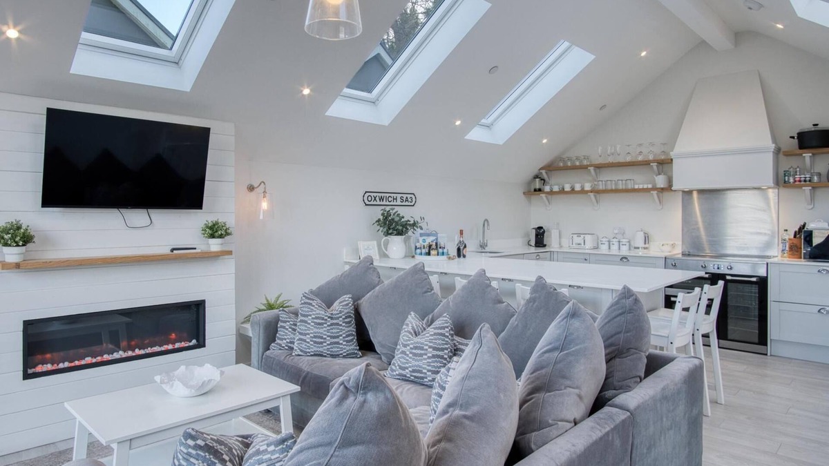 Crynant Cottage | Ty Megan - 3 Bedroom Cottage - Bayview Oxwich