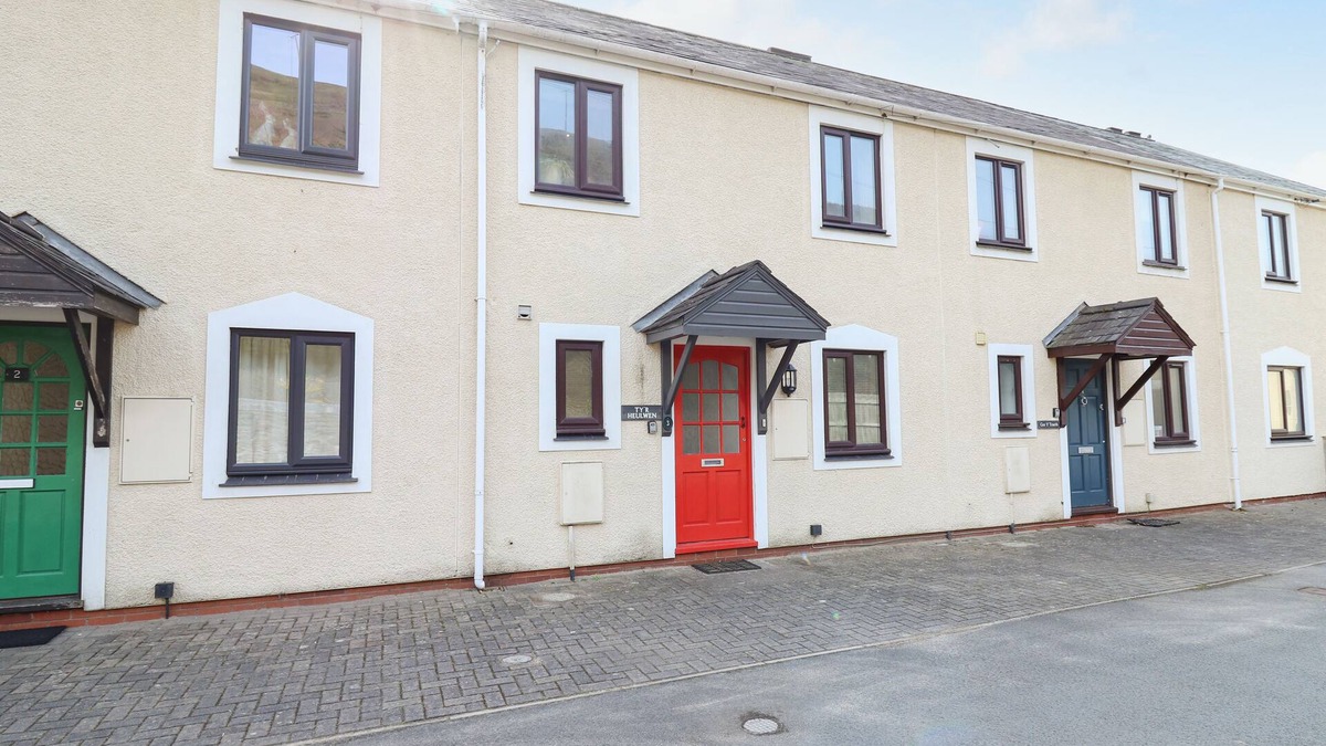 Aberdovey Cottage | TY'R HEULWEN, family friendly, country holiday cottage in Aberdovey