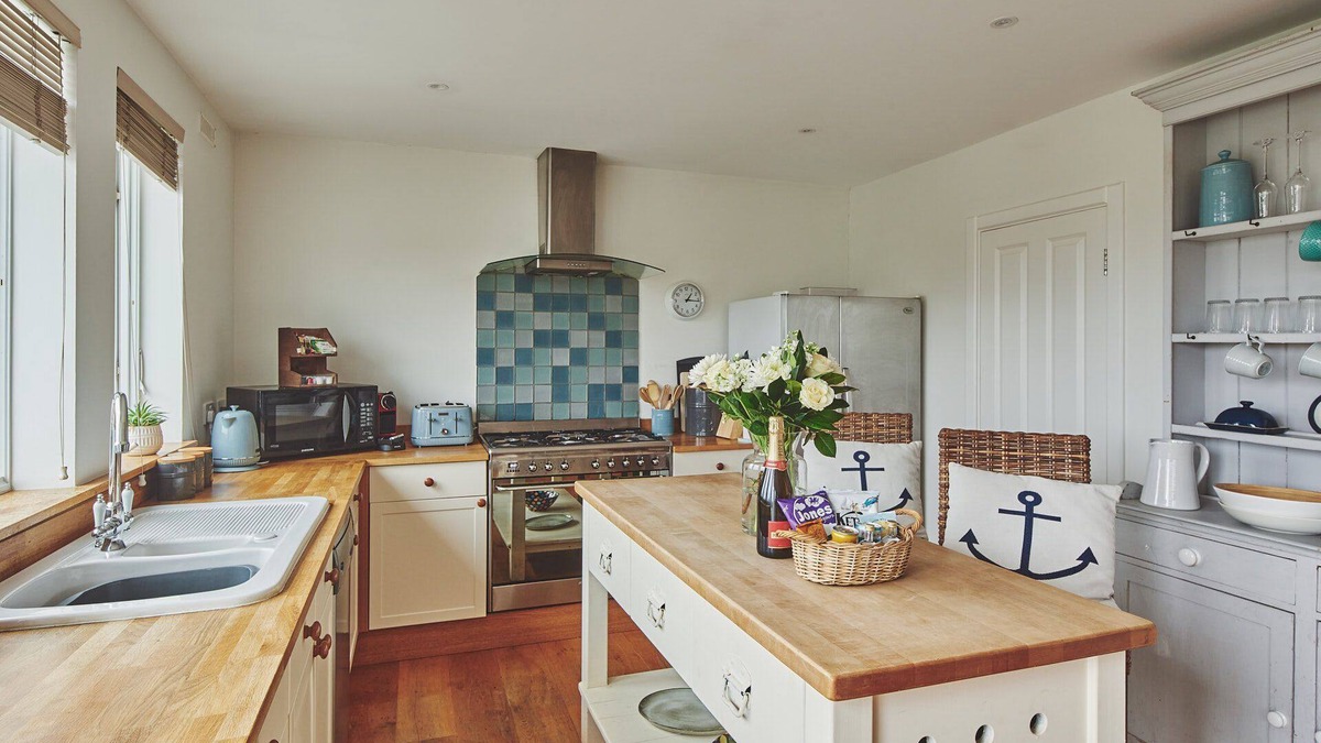 Oxwich Apartment | Ty Seren - Luxury Cottages