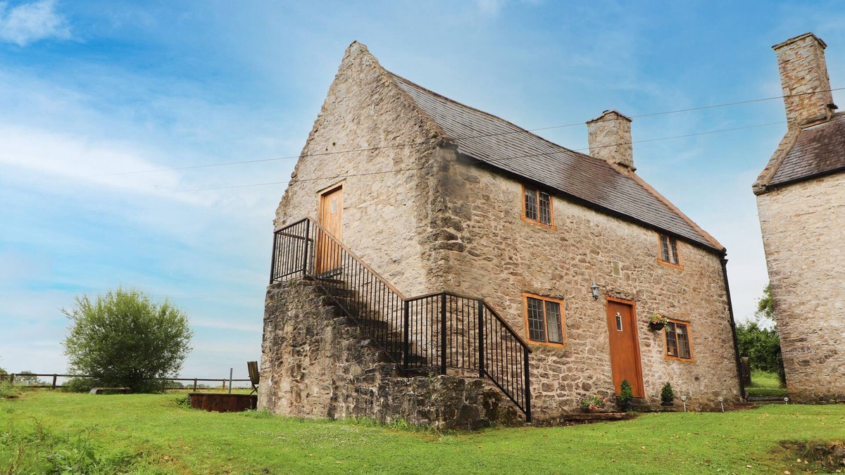 Caerwys Cottage | Ty Tabitha Wynne
