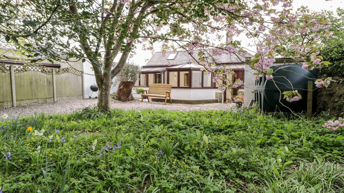 Llanddaniel Fab Cottage | Ty Taid