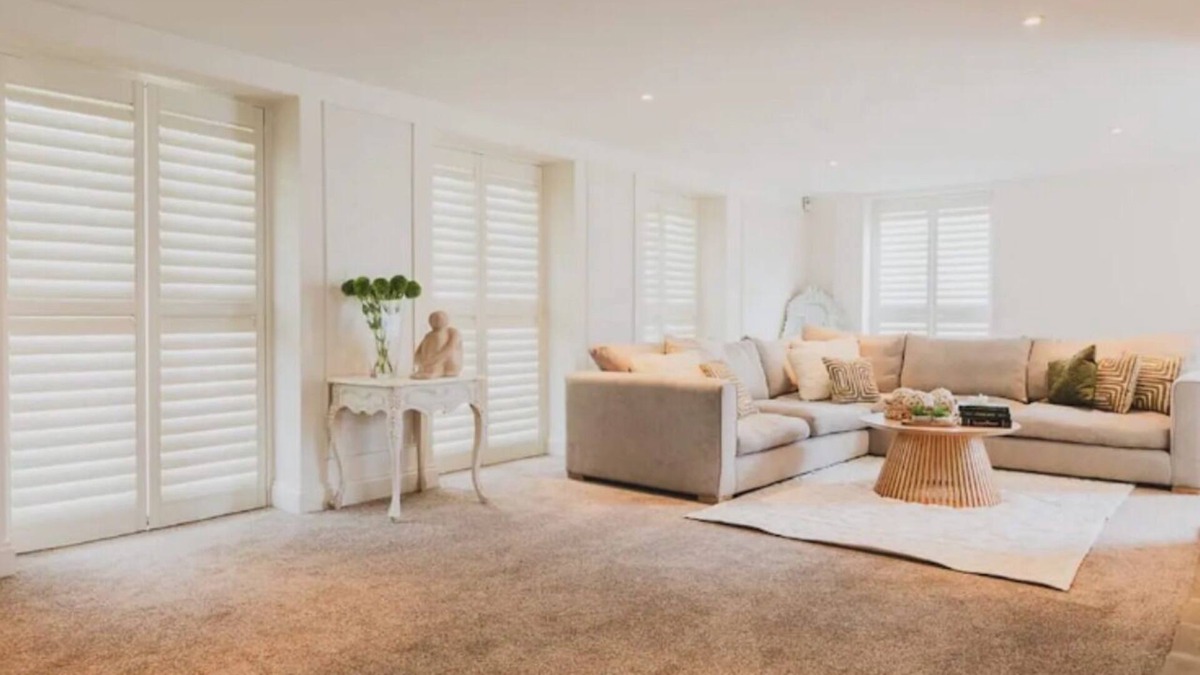 Brinkley House | Tye Barn - Spacious 5-bedroom house in enchanting Brinkley with AC, WiFi