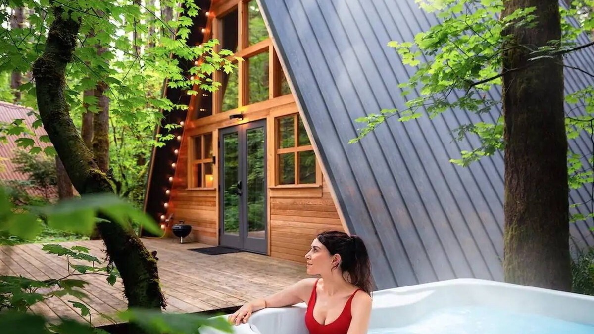 Skykomish Ski Chalet | Tye Haus | Iconic A-Frame Near Trails, River & MTB